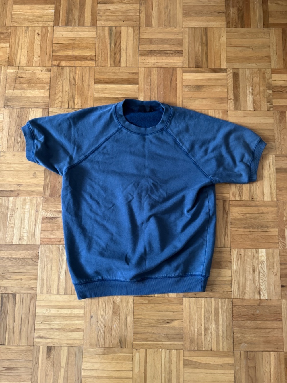 RICHER POORER Recycled Fleece Raglan Sweatshirt in Mineral Moonlit Ocean